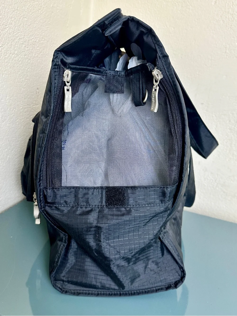 RARE Baggallini Bark N Beach Bag Pet Carrier Travel Tote Dog Cat Ex Cond 16”x15”